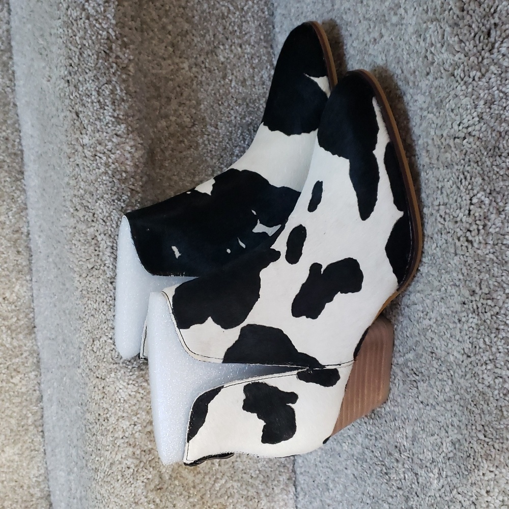 COPY - Bessie cow print bootie corkys NIB Cowhide Womens 6,7,8,9 And 10